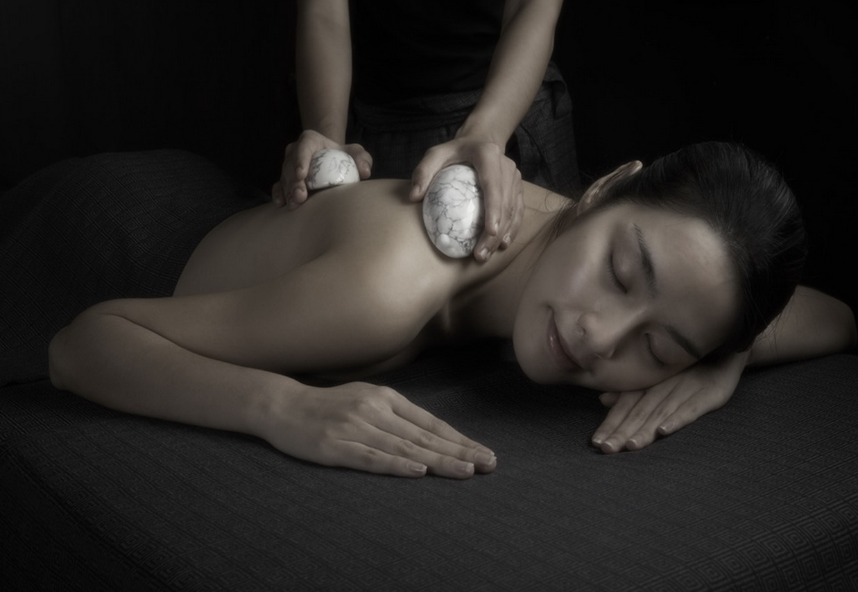 탄 생츄어리 스파 <br/>차트리움 그랜드 방콕 <br/>탄 생츄어리 시그니쳐 마사지(90분)<br/>15% 할인